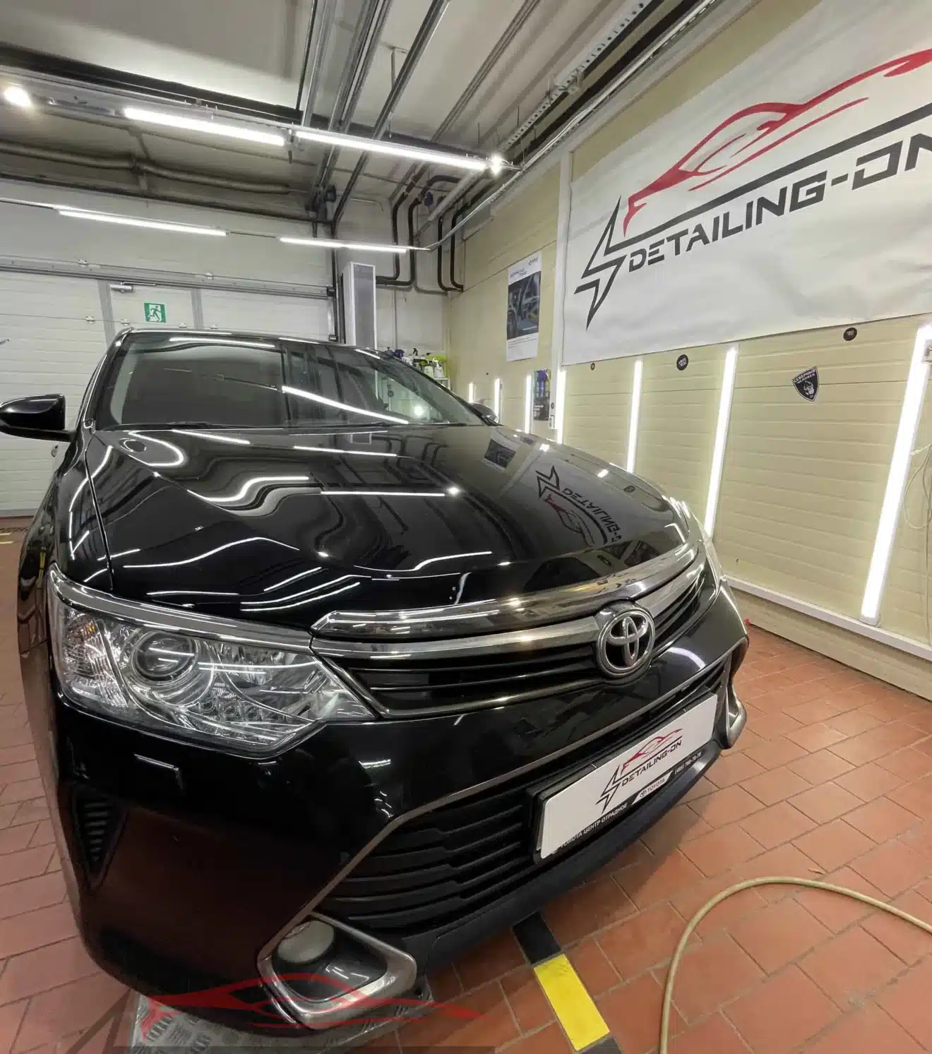 Покрытие кузова керамикой toyota 50